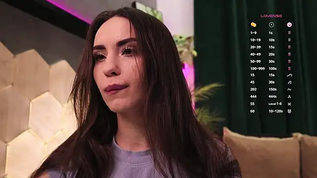 BabyYoda- online show from April 1, 5:41 am