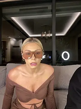 SexOnMyLvL online show from March 12, 9:39 pm