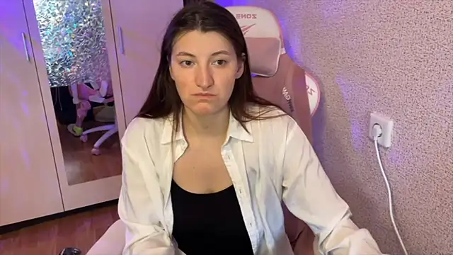 Katrin  kiss online show from March 16, 10:41 am