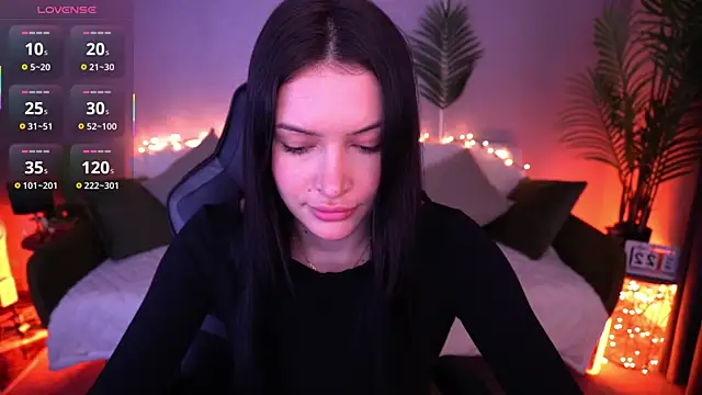 MilaSecrett online show from March 22, 2:01 pm