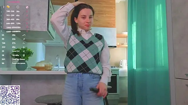 DonnaBurkee online show from March 20, 4:50 am