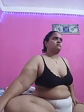 brunnette hot online show from June 5, 10:32 am