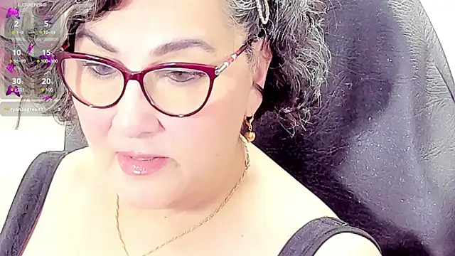 cataleya mom online show from April 10, 9:15 am