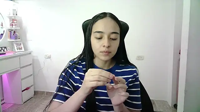 aineangeel online show from May 23, 1:37 am
