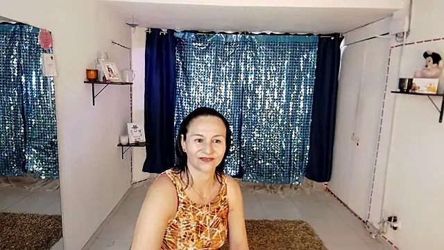 Latin Lola online show from March 20, 8:47 pm