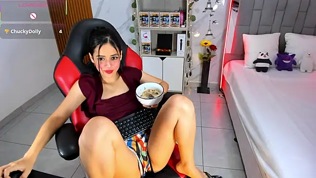 HannaSexyy online show from May 13, 1:11 am