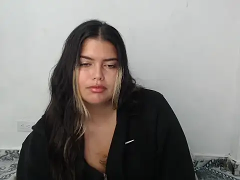 sweetkitty 16 online show from May 31, 6:41 am