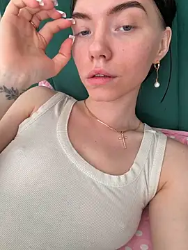 Lisaaa Alisa online show from March 26, 4:03 am