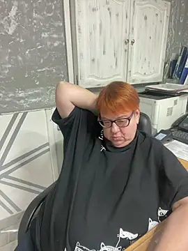 Klio5678 online show from April 9, 5:40 pm