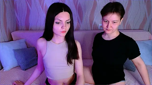  crazy baby  online show from June 1, 10:32 pm