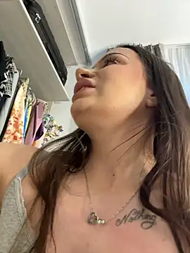 vixennn online show from May 30, 2:26 pm