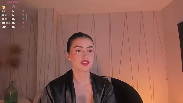 PaulinaSantos  online show from March 24, 7:52 pm