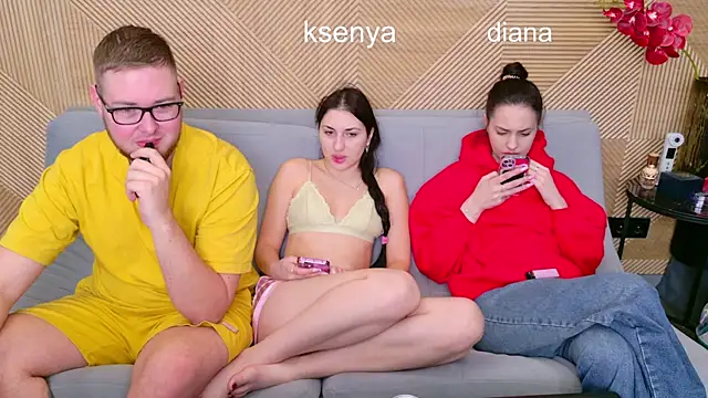 Ksenny online show from March 26, 5:42 am