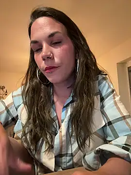 Lady Knaller online show from April 10, 7:31 pm