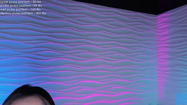 im casey online show from April 17, 6:26 am