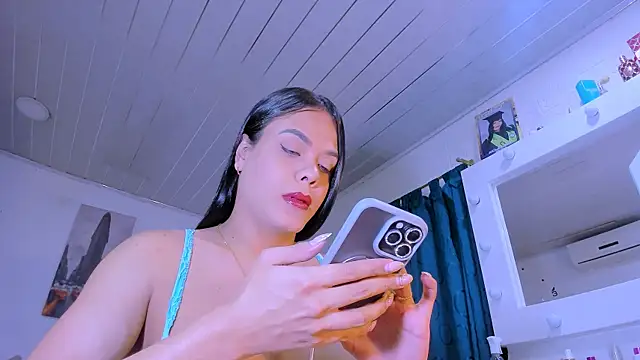 LatinVenuz online show from February 21, 5:52 am