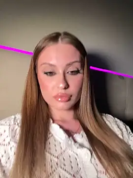 Sweet  Milly online show from April 3, 5:00 pm