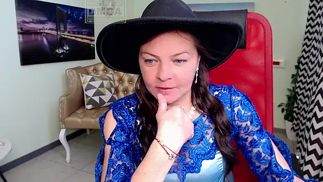 Lily flower7 online show from May 24, 6:01 am