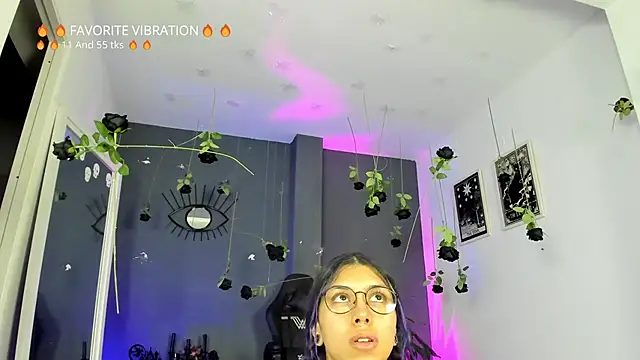 Raven Witch  online show from March 24, 6:24 pm