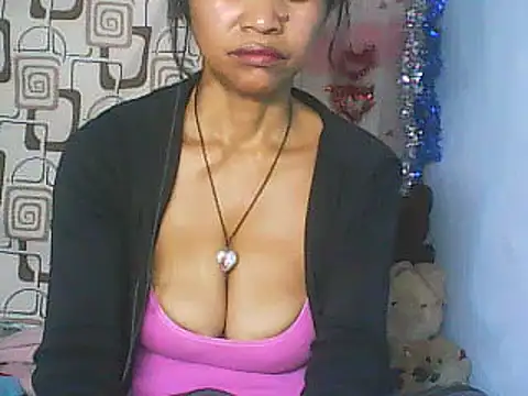 nene belle online show from March 24, 2:33 pm