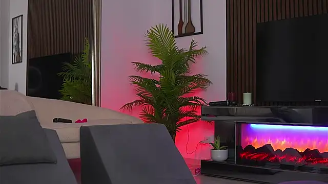 VanessaSimon online show from July 23, 5:37 am