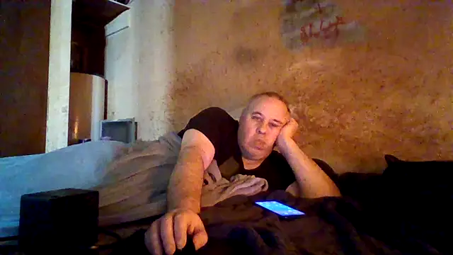 Nightshade7712 online show from March 14, 12:44 am