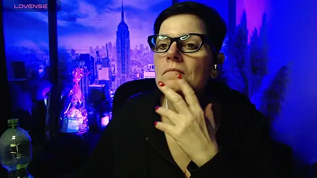 ninarandmann online show from March 11, 8:44 pm