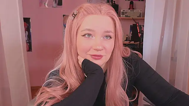 carolina elf online show from March 13, 6:36 am