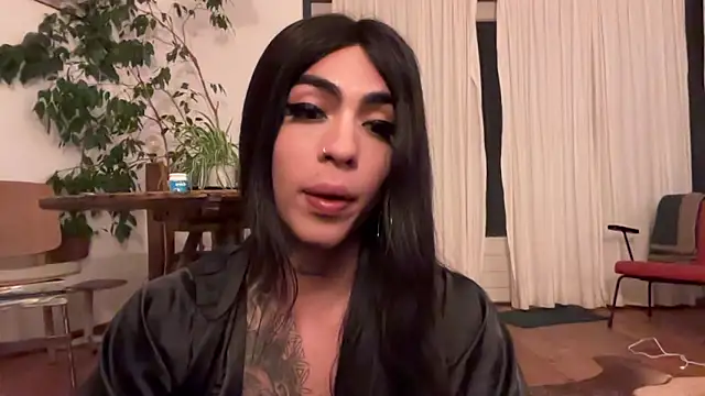 babybriexxx online show from September 25, 2:43 am