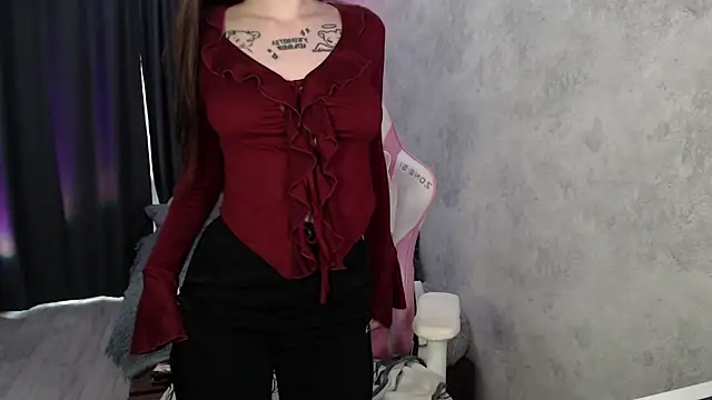 naughty dakota online show from September 9, 12:49 pm