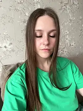 DakotaGercy online show from April 1, 8:59 am