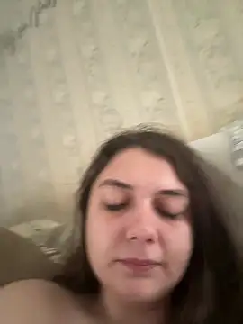 itzcheyduh online show from April 17, 11:56 am