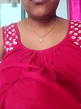 sexyindi couple online show from February 3, 7:13 am