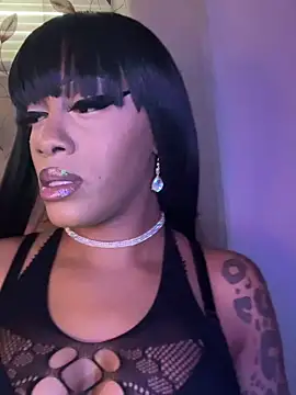 rayemillian online show from April 11, 9:18 pm