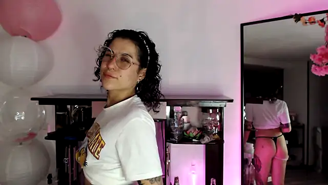 Hellen dumont online show from March 18, 2:05 am