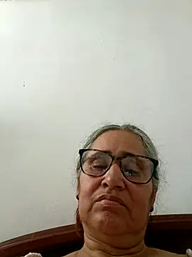  candi online show from May 11, 4:15 pm