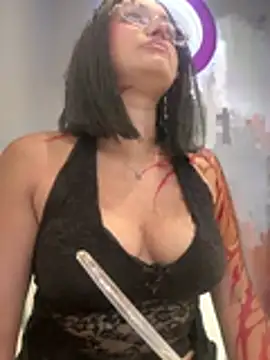 Electra doll  online show from April 7, 10:23 pm