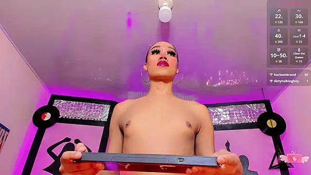  ChanellR  online show from April 16, 10:59 am