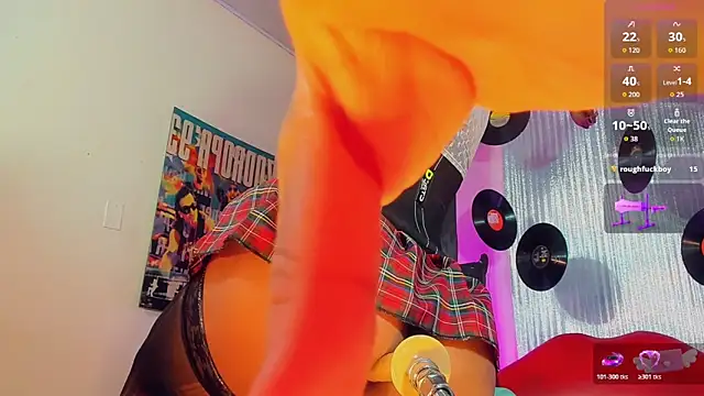  ChanellR  online show from April 14, 11:54 am