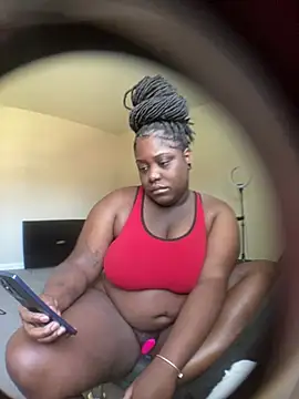 fantasygyal online show from July 22, 2:40 pm