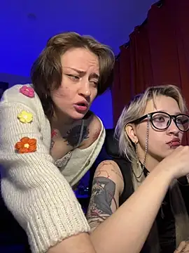 Dooubletroublee online show from March 20, 12:15 am