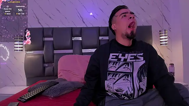 PittAndLunaa online show from April 7, 12:51 pm