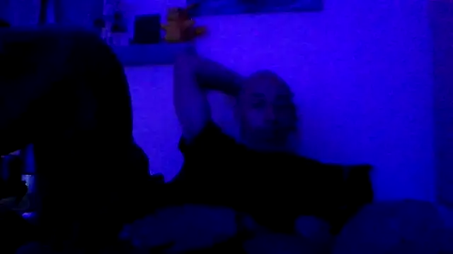 El Gizmo online show from April 5, 10:47 am