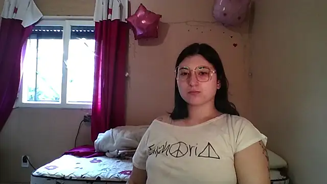 imsohornydacom online show from March 28, 6:18 pm