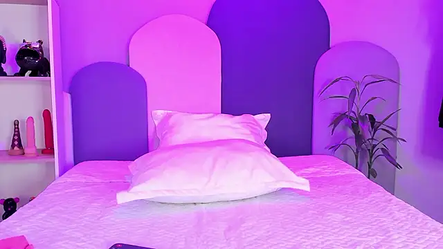 SophieGomez22 online show from March 14, 12:28 pm