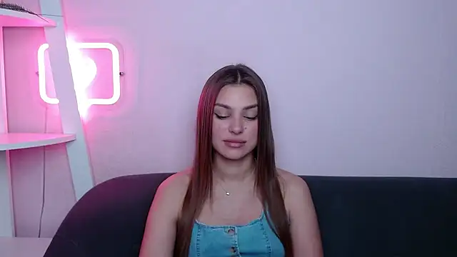 MilanaAngelAs online show from April 13, 9:10 am