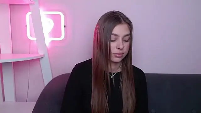 MilanaAngelAs online show from April 12, 9:01 am