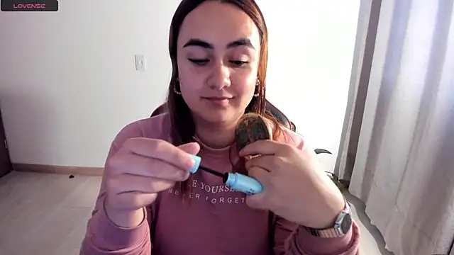 maryluna95 online show from April 16, 8:30 pm