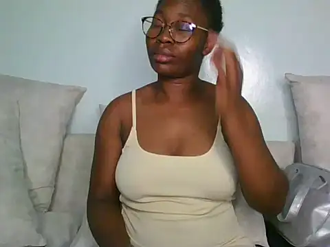 lisaa544 online show from April 15, 2:45 am