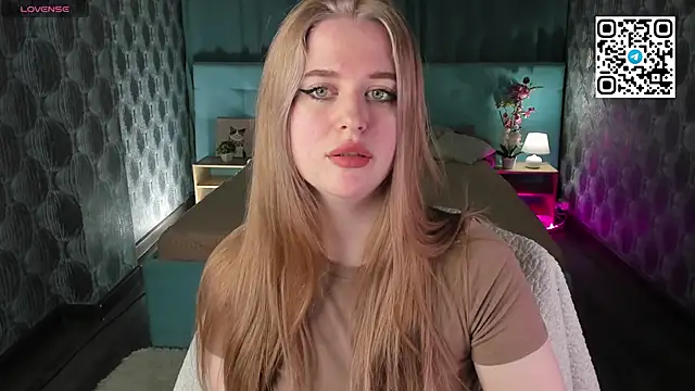 Betany Foks online show from May 24, 1:15 am